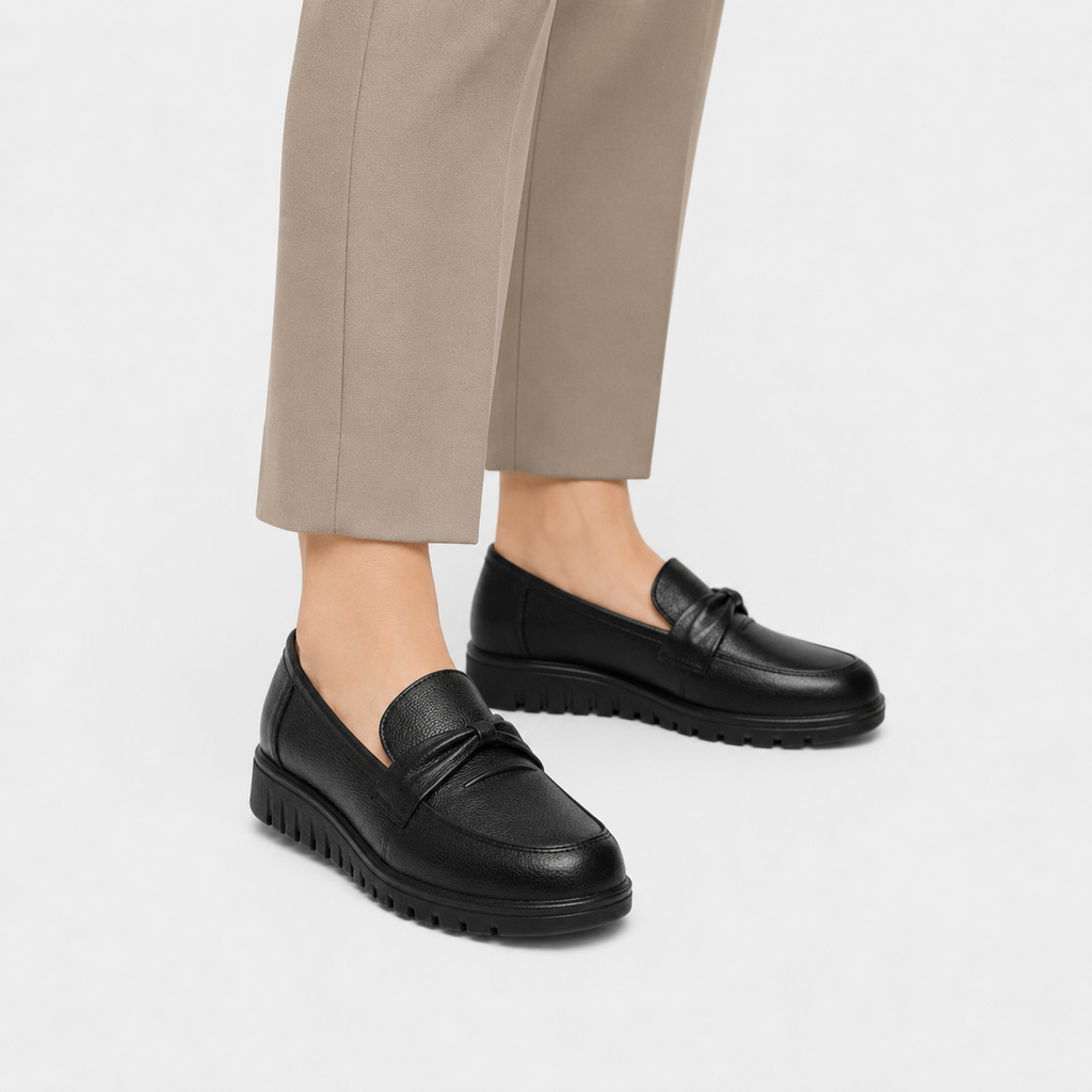 Mocassin Noir Compensé pour Femme avec Bandeau | Suzanne