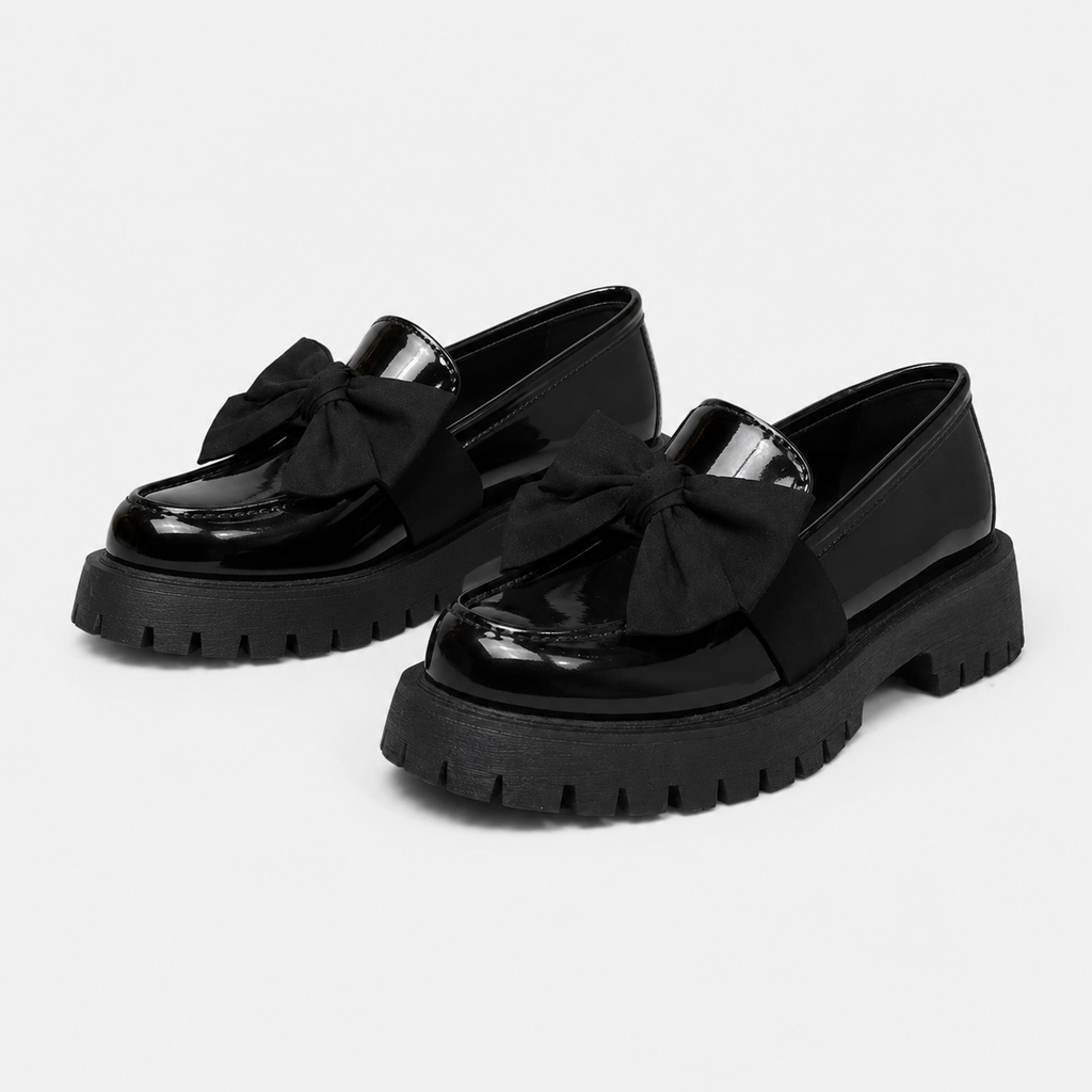Mocassin Compensé en Cuir Vernis Noir à Nœud Papillon | Cyrielle