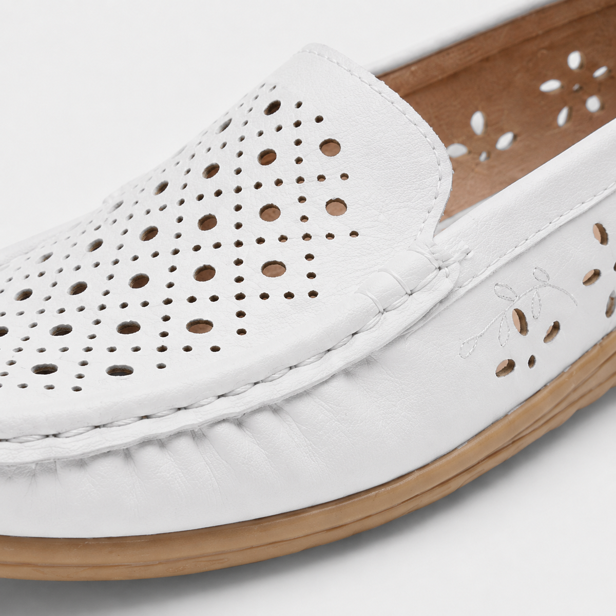 Mocassin Blanc Respirant Compensé pour Femme | Iris