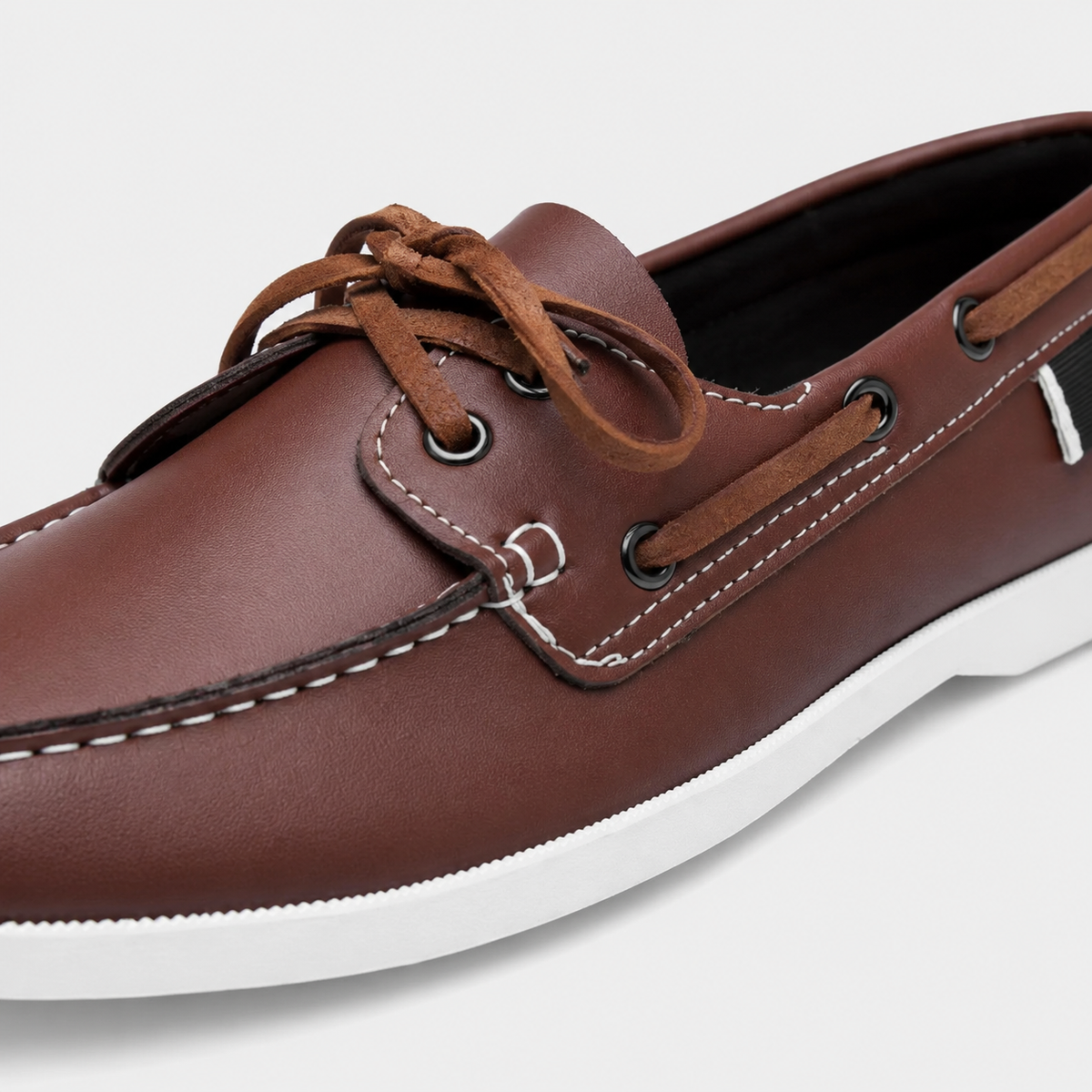 Mocassin Bateau à Lacet Cuir Lisse Marron pour Homme | Erasme