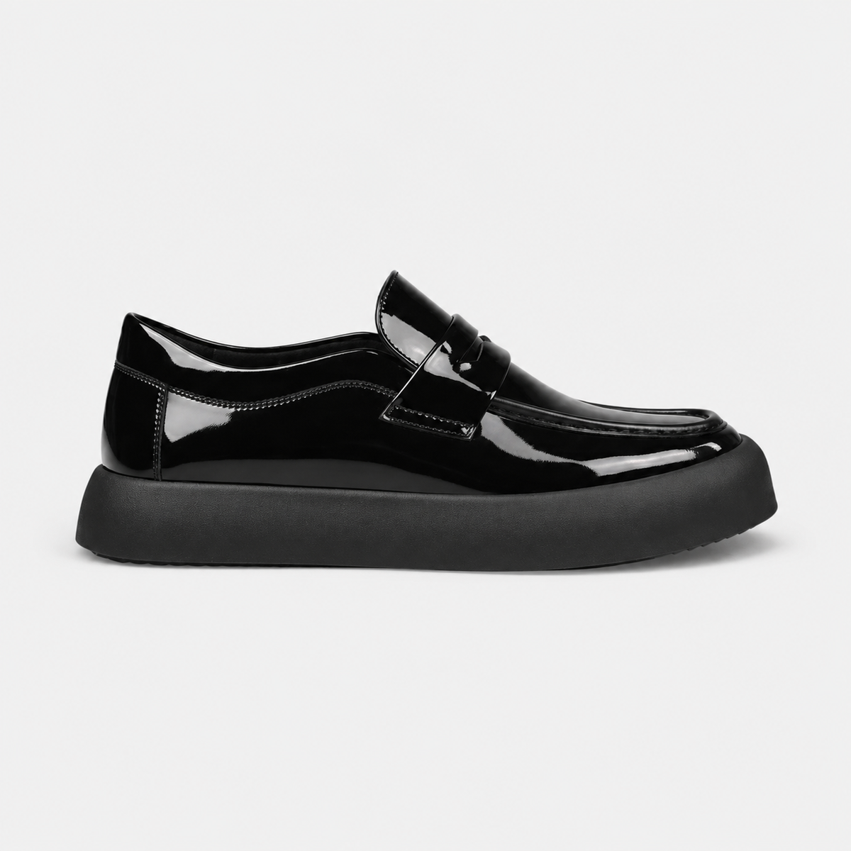 Mocassin à Plateforme Plate en Cuir Noir Vernis pour Homme | Valentin