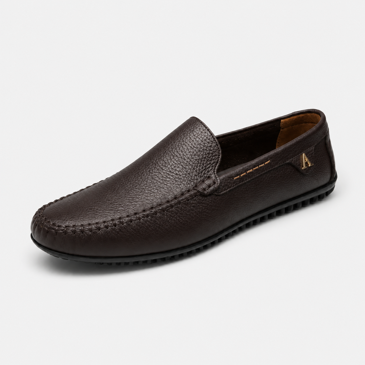 Mocassin en Cuir Marron avec Badge Doré pour Bateau Homme | Bernard