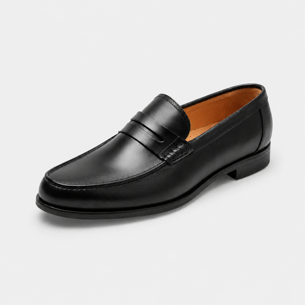 Mocassin en Cuir Noir Vernis à Talon | Nicolas