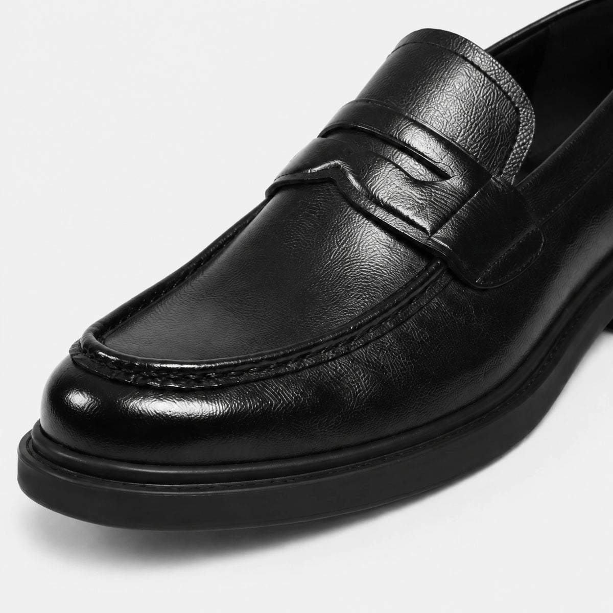 Mocassin Homme à Talon en Cuir Vintage Noir Vernis | Aaron