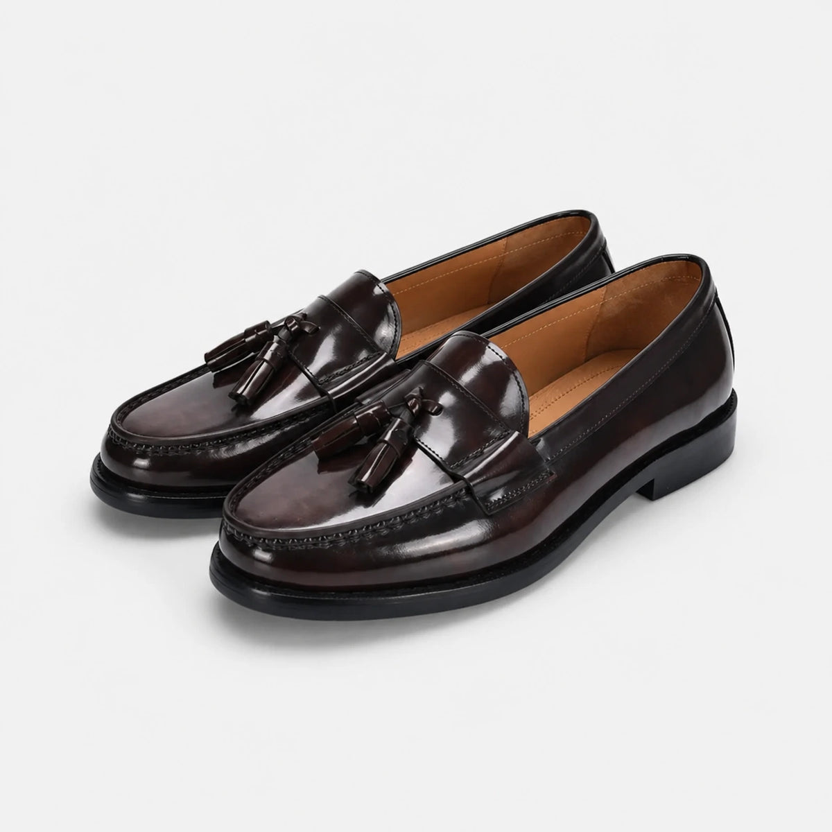 Mocassin en Cuir Vernis Marron Foncé pour Homme à Gland | Estevan
