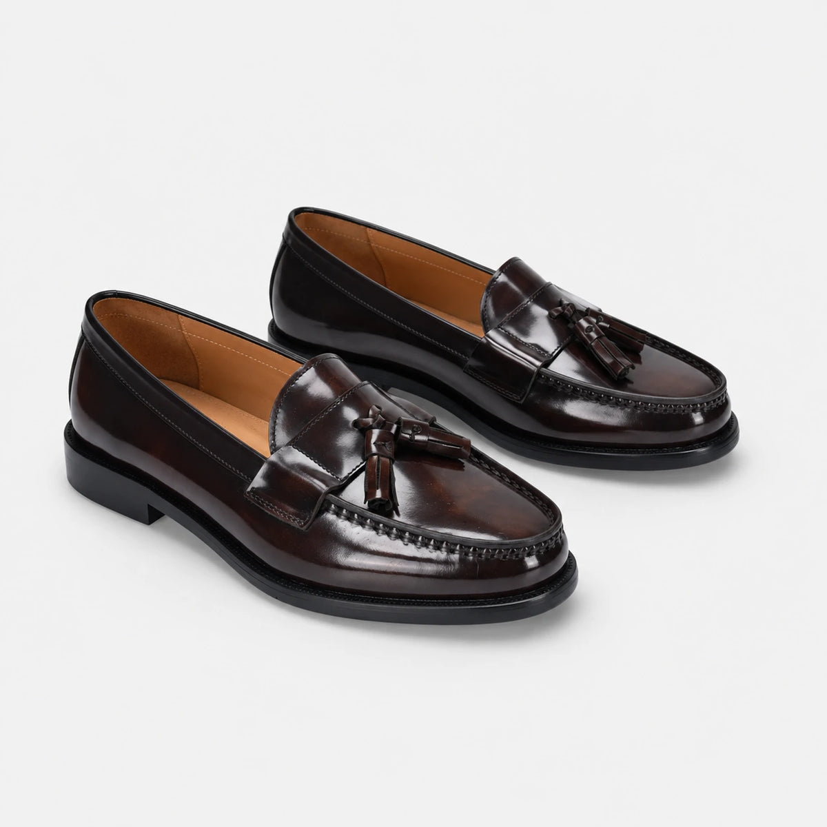 Mocassin en Cuir Vernis Marron Foncé pour Homme à Gland | Estevan