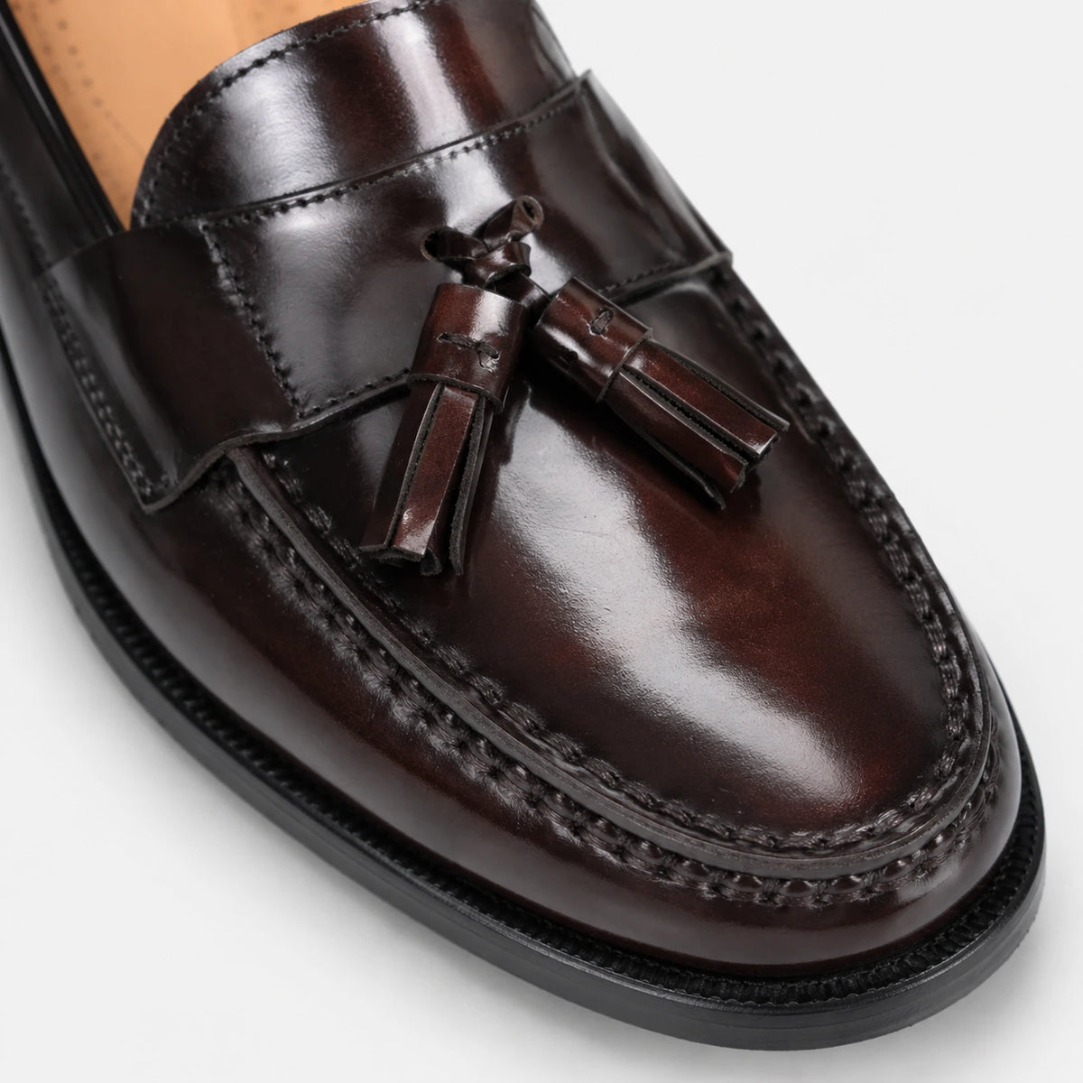 Mocassin en Cuir Vernis Marron Foncé pour Homme à Gland | Estevan