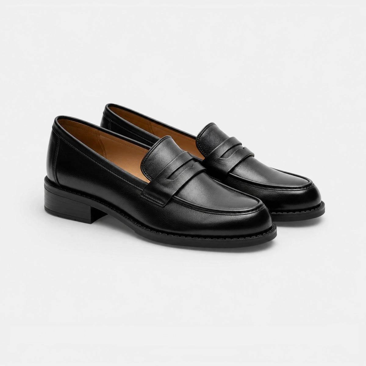 Mocassin en Cuir Vernis Noir à Talon pour Femme | Mathilde