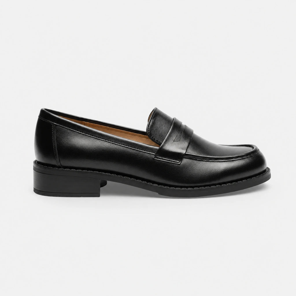 Mocassin en Cuir Vernis Noir à Talon pour Femme | Mathilde