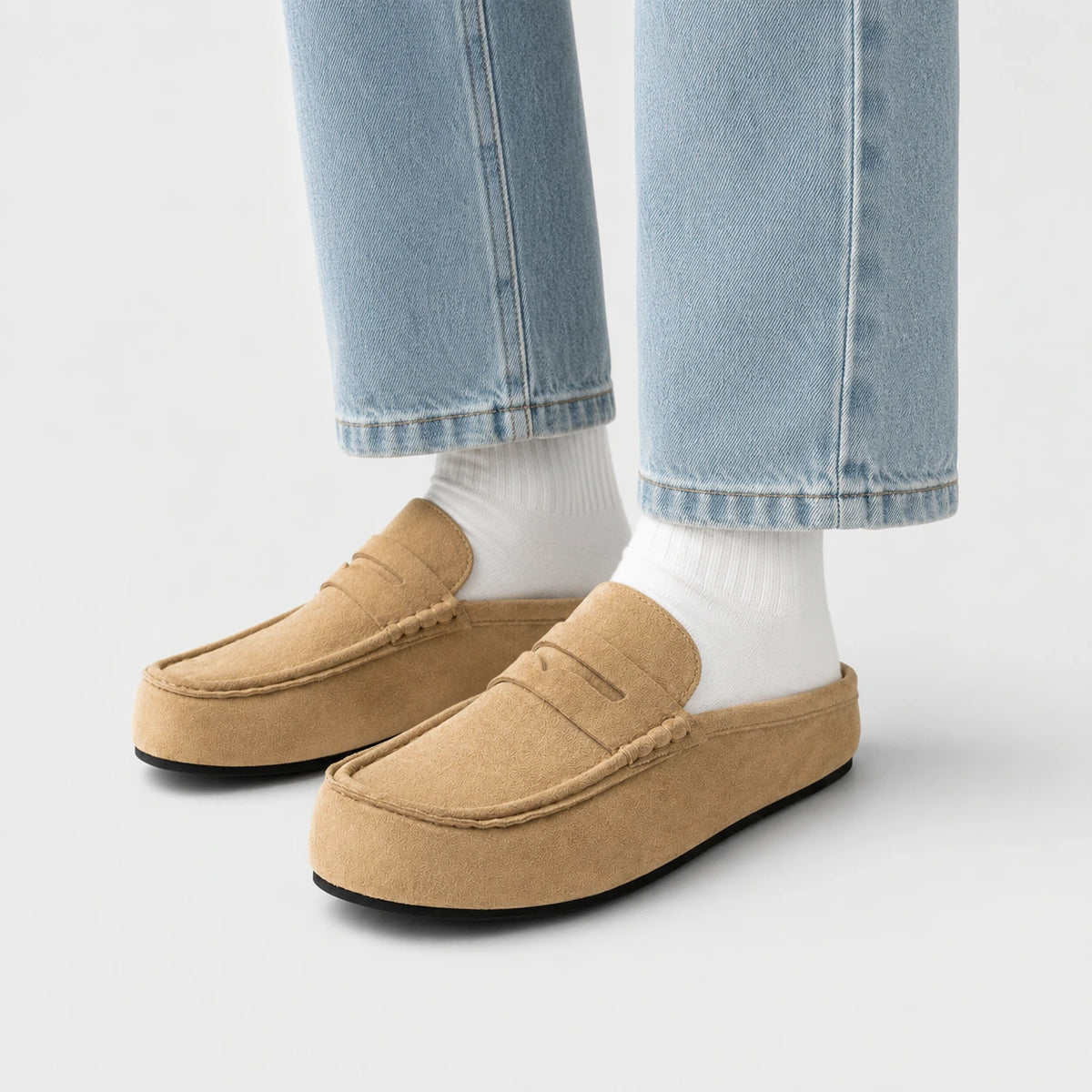 Chausson Mocassin Mule Ouvert en Daim Beige | Sasha