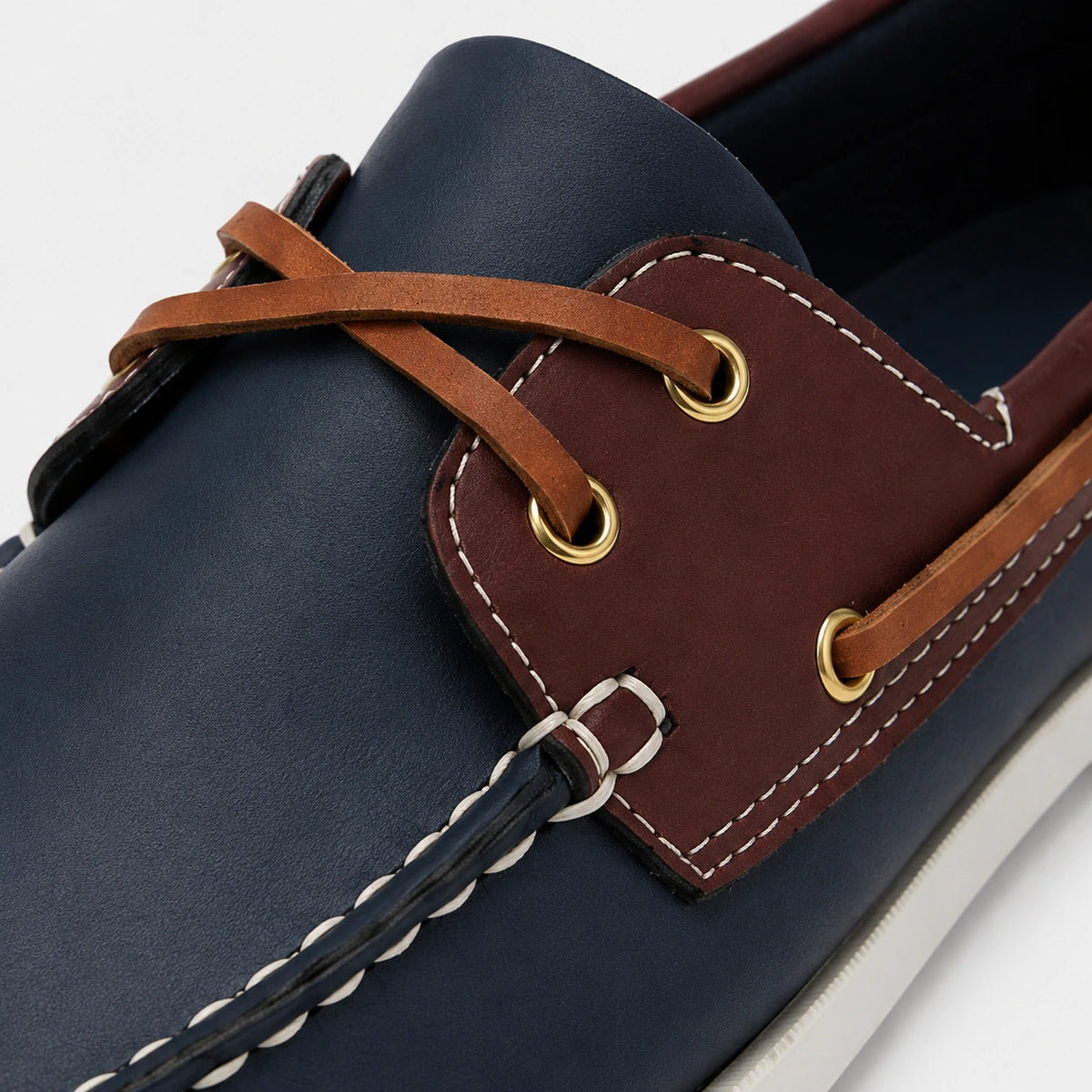 Mocassin en Cuir Marine et Marron à Lacet Homme | Ugo