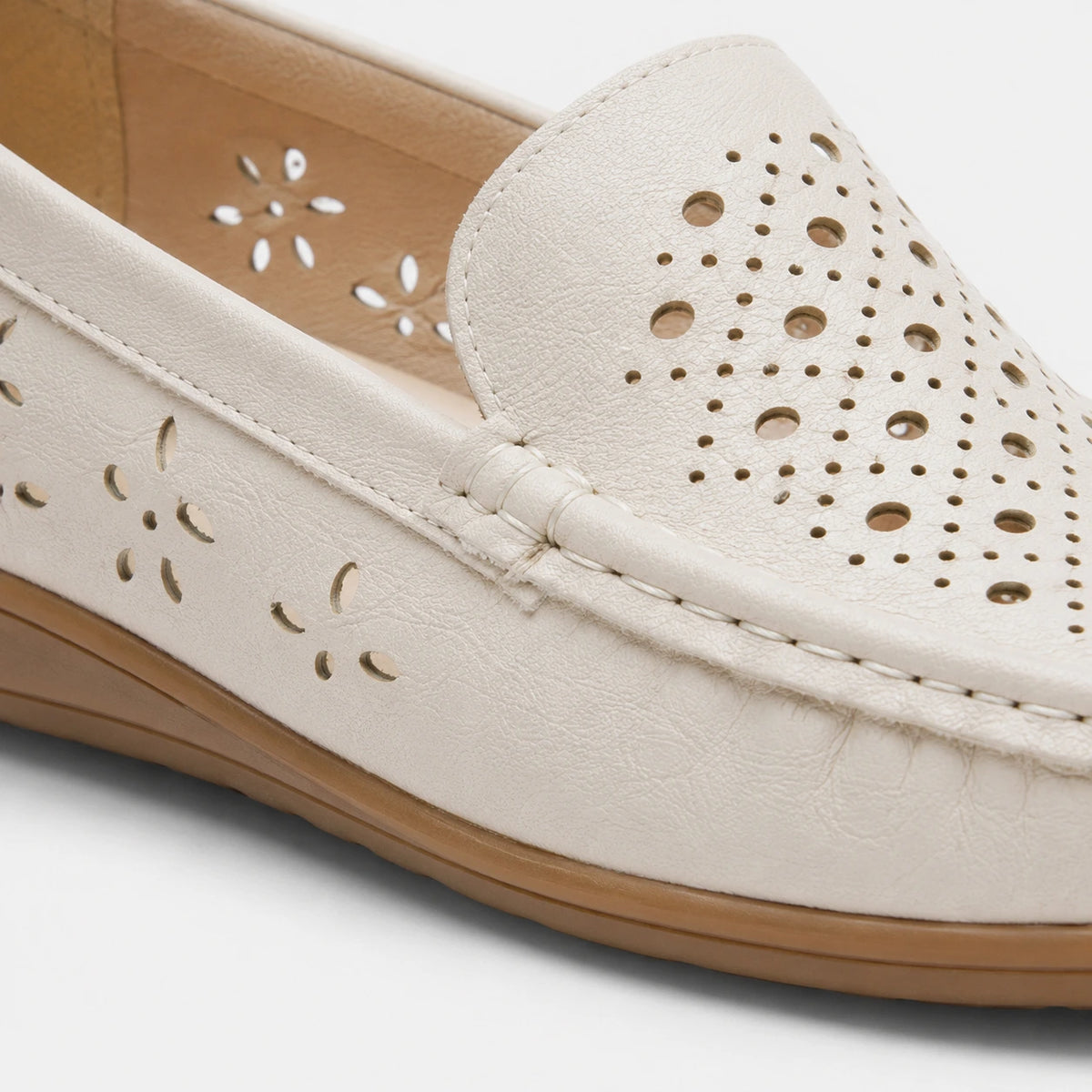 Mocassin en Cuir Beige Respirant Compensé Femme | Natacha