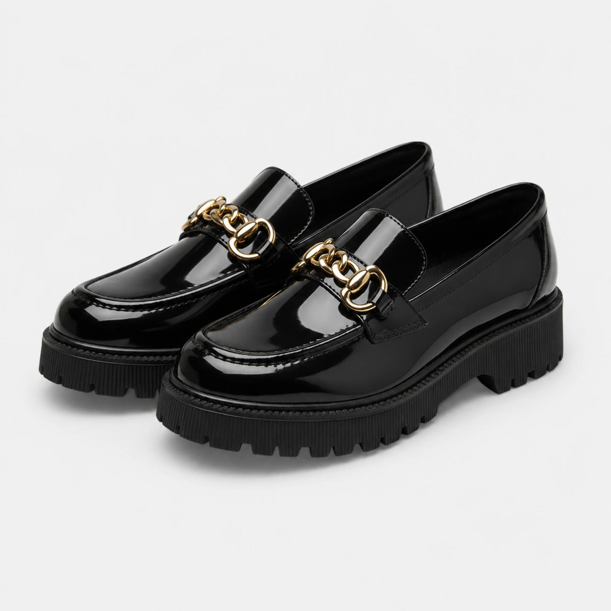 Mocassin en Cuir Noir Plateforme Vernis Brillant Chaînette | Salomé